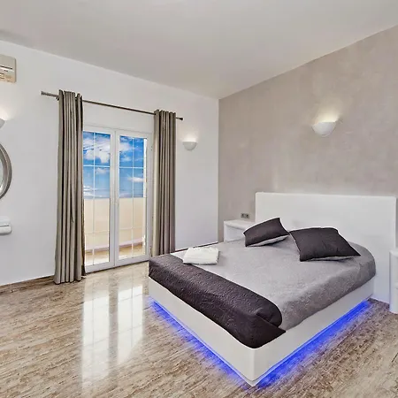 Penzion Gianna Fira (Santorini)