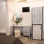 Gianna 4* Fira (Santorini)