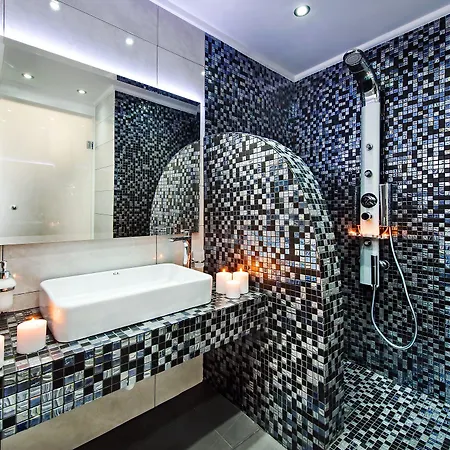 지아나 스위트 게스트하우스 산토리니