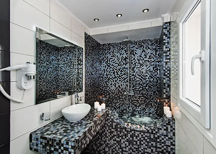 Gianna 4* Fira (Santorini)