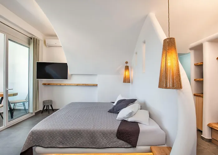 Gianna 4* Fira (Santorini)