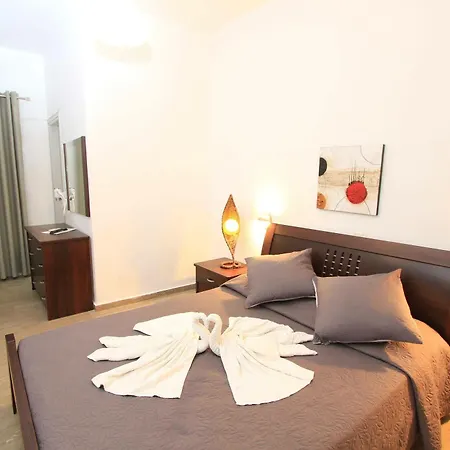 Guest house Gianna Fira (Santorini)
