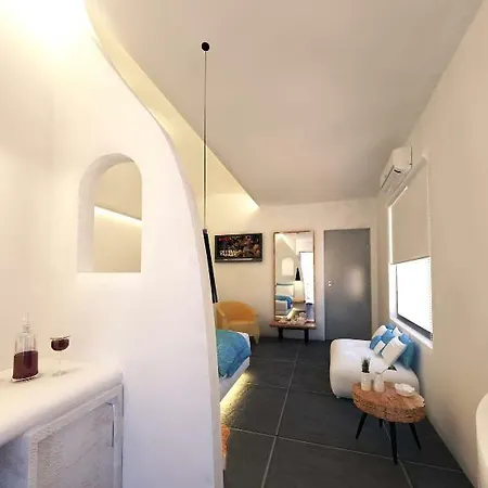 Gianna 3* Fira (Santorini)