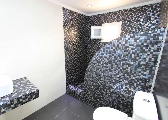 지아나 스위트 4*