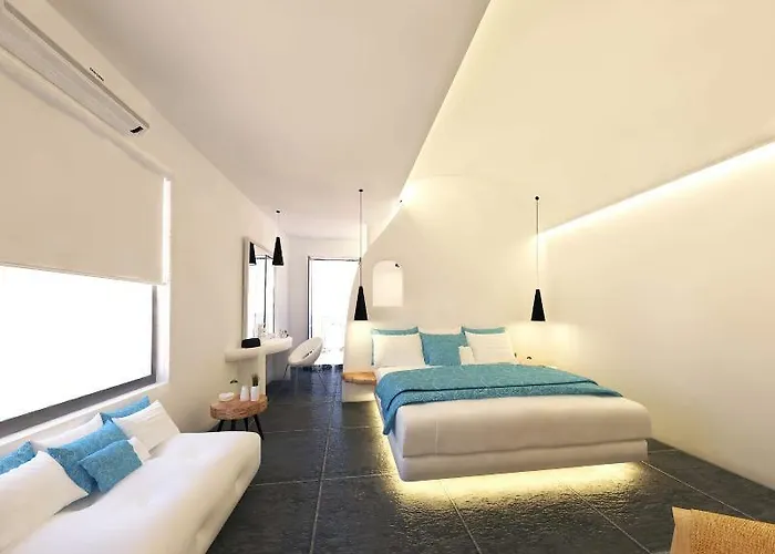 Gianna Fira (Santorini)